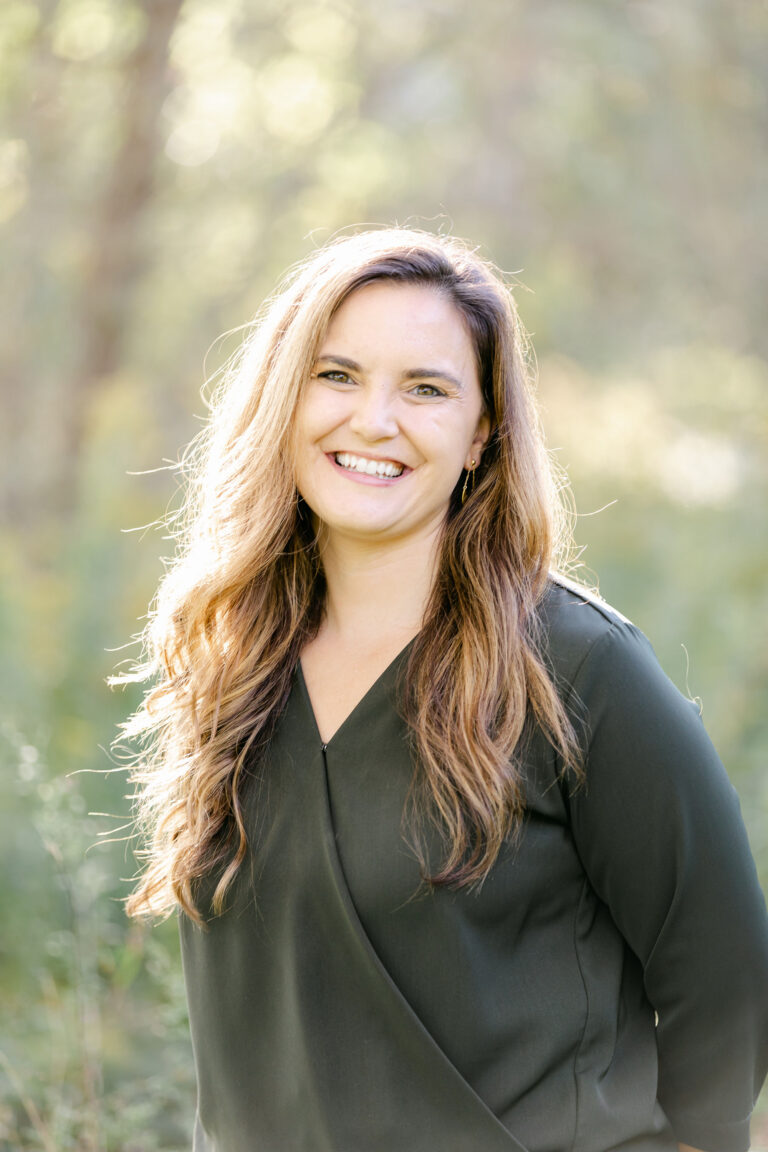Carryn headshot 768x1152